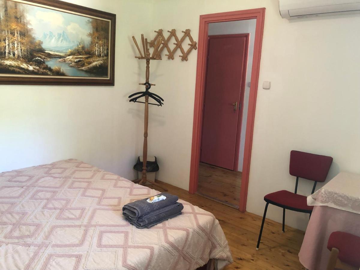 R&B Vendeghaz Apartment Balatonakarattya Exterior photo